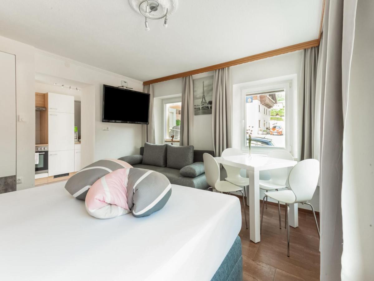 Haus Susi Lägenhet Sautens Exteriör bild