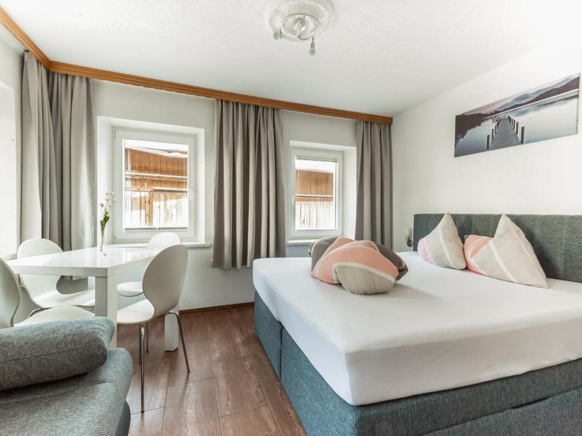 Haus Susi Lägenhet Sautens Exteriör bild